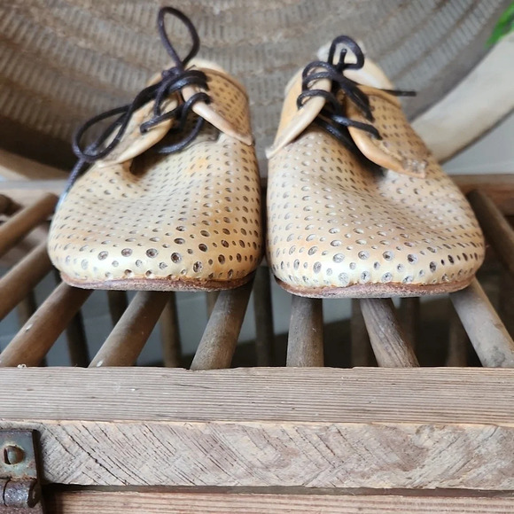 ||BED STU|| oxfords/flats, tan, leather, handmade, lace up, size 8 - Picture 6 of 8